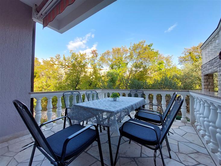 Apartment A3, for 6 persons