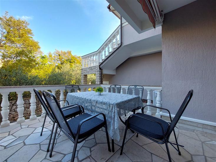 Apartment A3, for 6 persons