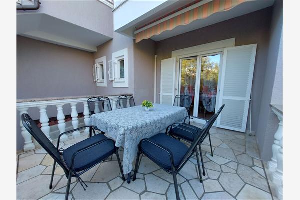 Apartment A3, for 6 persons