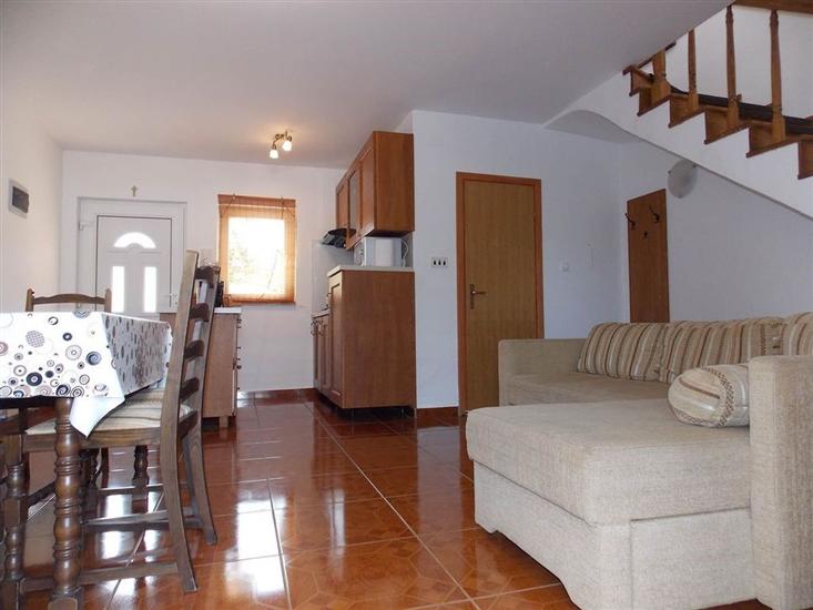 Apartment A1, for 6 persons