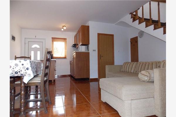 Apartment A1, for 6 persons