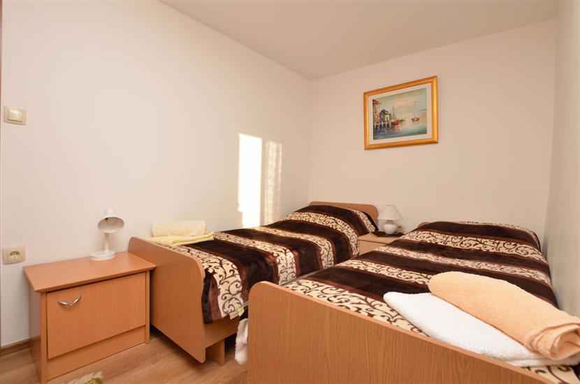 Apartment A1, for 6 persons