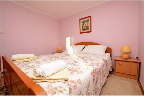 Apartment A1, for 6 persons