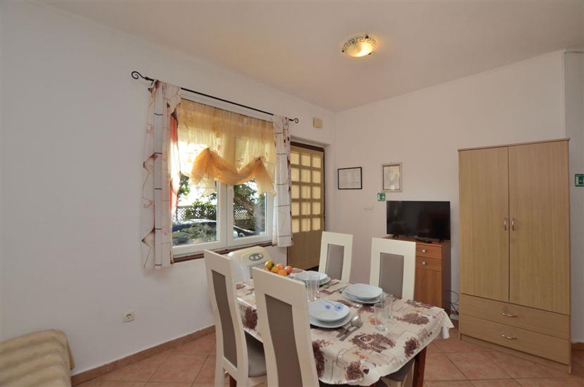 Apartment A1, for 3 persons