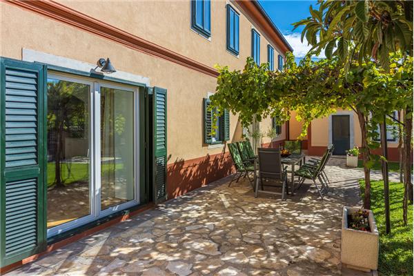 House K1, for 10 persons