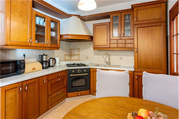 House K1, for 10 persons