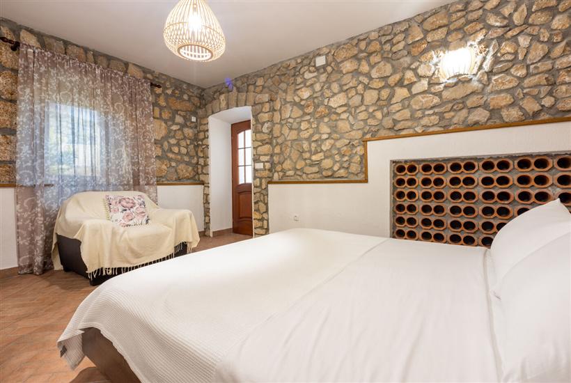 House K1, for 10 persons