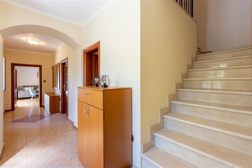 House K1, for 10 persons