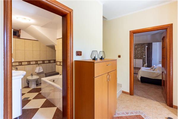 House K1, for 10 persons