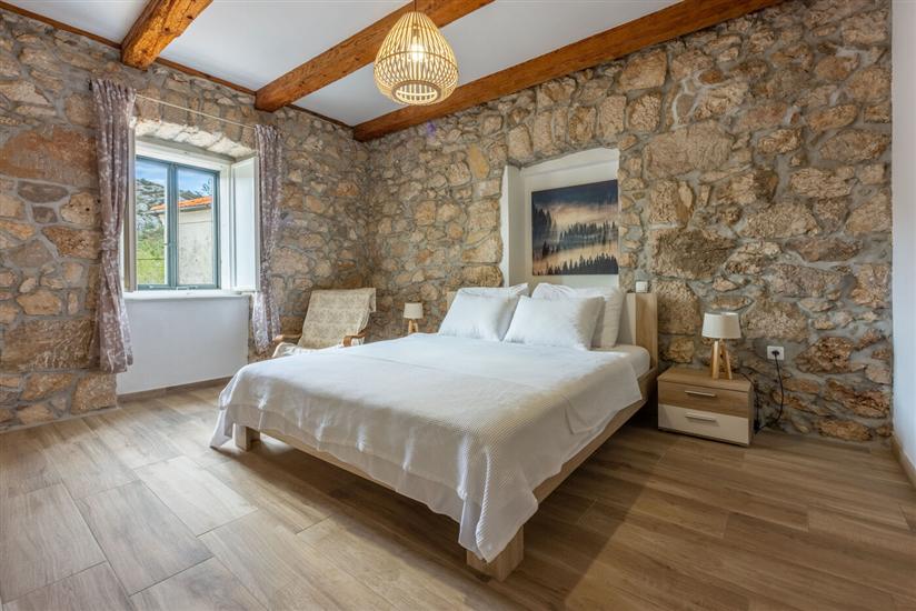 House K1, for 10 persons