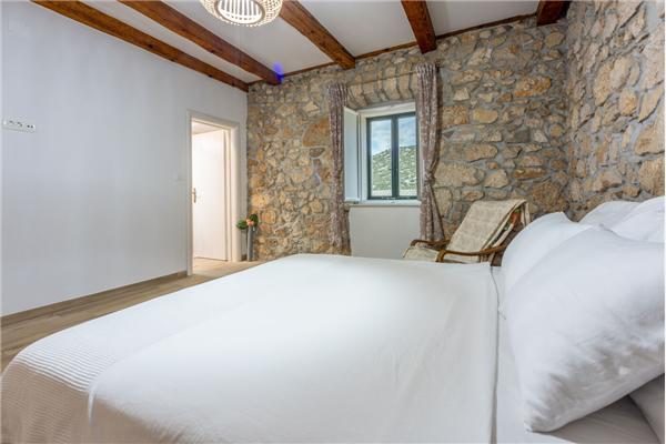 House K1, for 10 persons