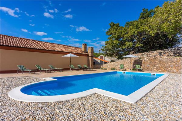 House K1, for 10 persons