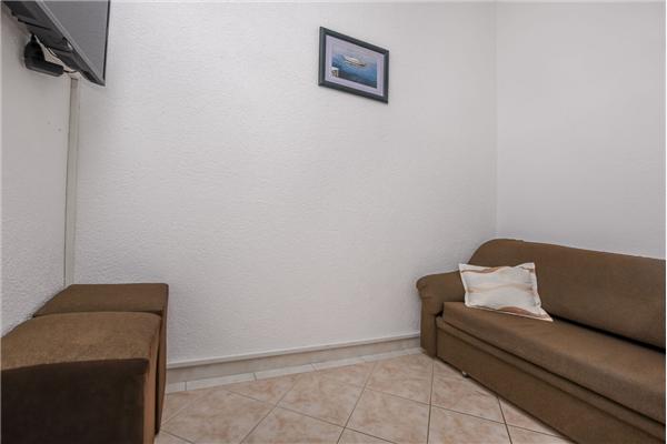 Apartment A2, for 6 persons