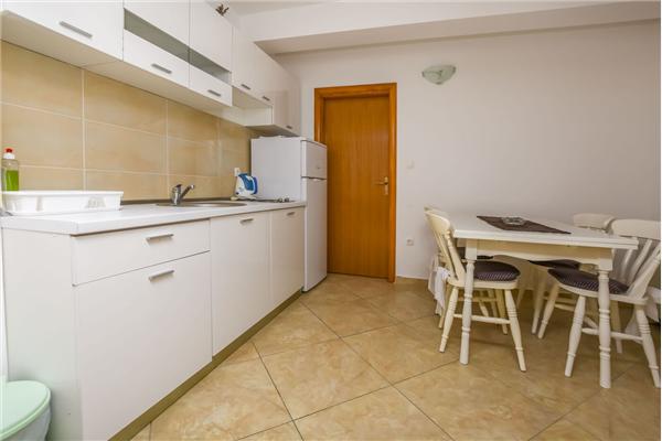Apartment A5, for 4 persons