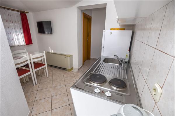 Apartment A7, for 5 persons
