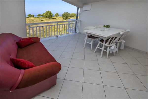 Apartment A7, for 5 persons