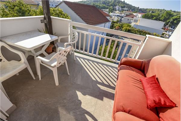 Apartment A8, for 3 persons