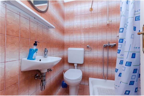 Room S1, for 2 persons