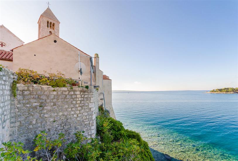 Room S2, for 2 persons