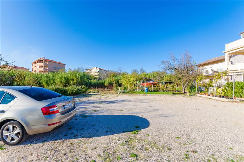 Apartments Marija P Lopar