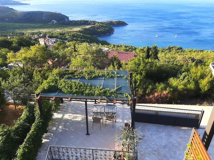 Apartment A7, for 3 persons