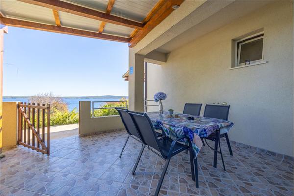 Apartment A1, for 4 persons