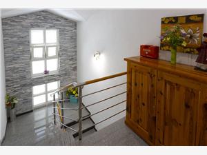Appartement Makarska Riviera,ReserverenviewVanaf 142 €
