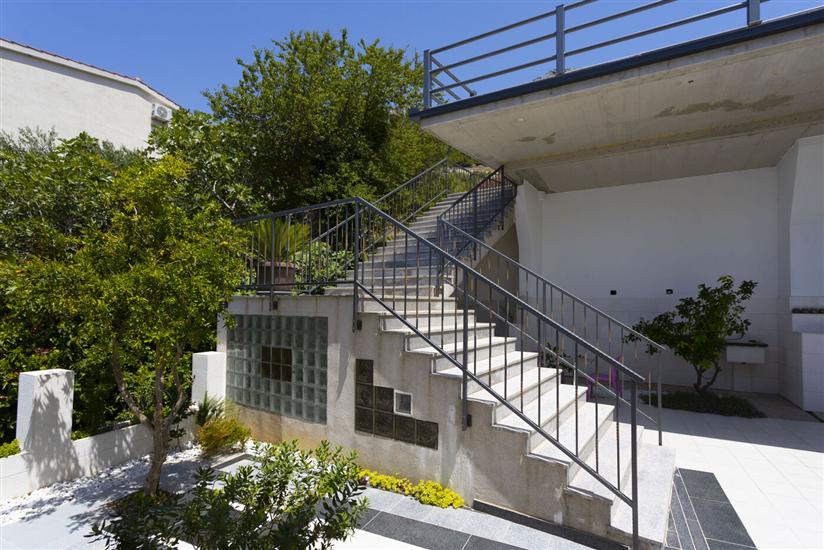 Apartments Dream view