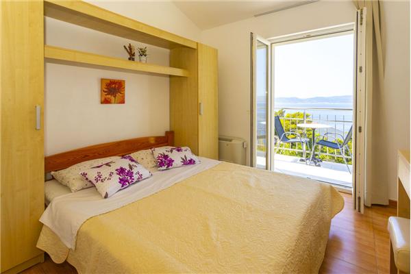 Apartment A2, for 3 persons