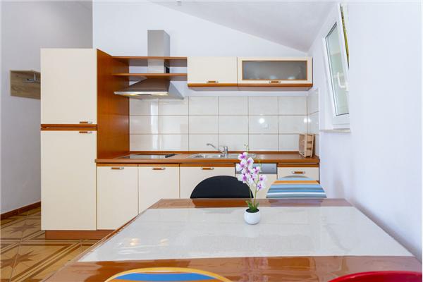 Apartment A2, for 3 persons