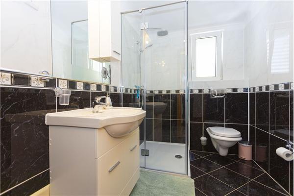 Apartment A2, for 3 persons