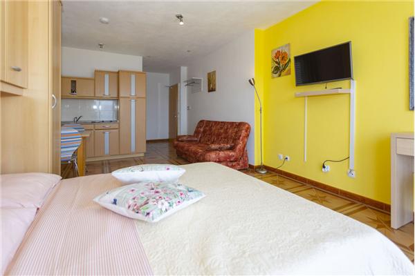 Apartment A1, for 2 persons
