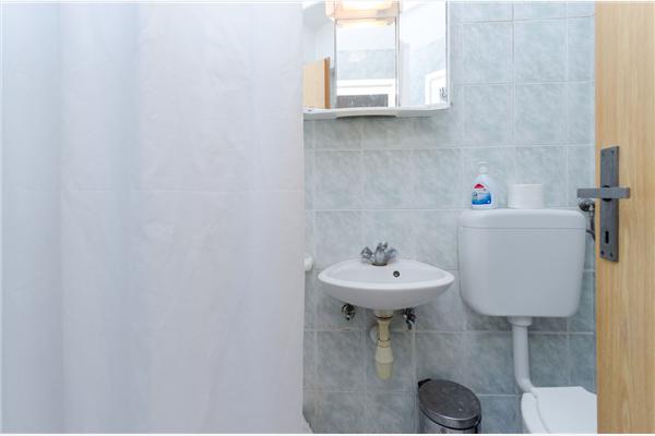 Apartment A1, for 5 persons