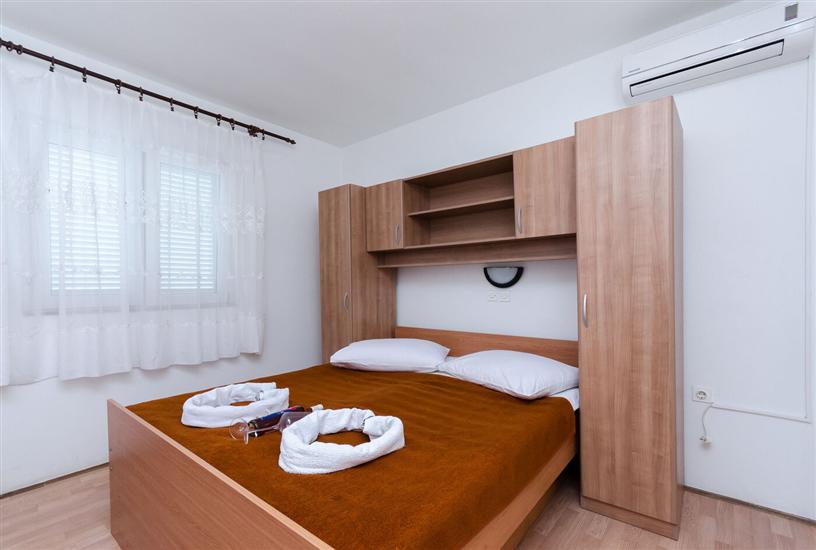 Apartment A2, for 3 persons