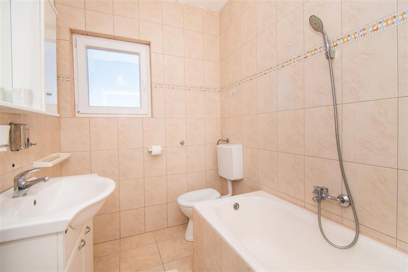 Apartman A4, na 3 osebe