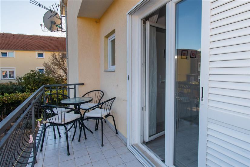 Apartman A4, na 3 osebe