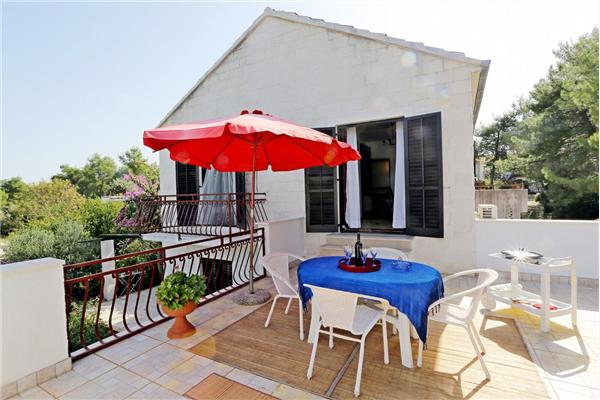 Apartment A1, for 4 persons