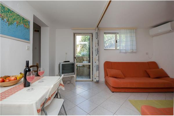 Apartment A1, for 2 persons