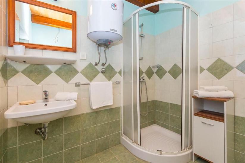 House K1, for 5 persons