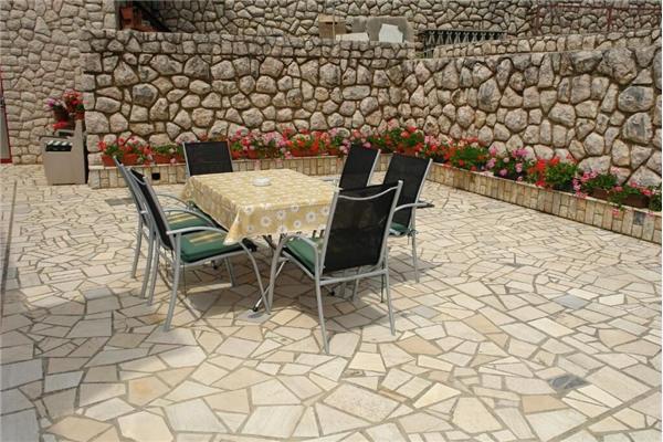 Appartamento A4, per 9 persone