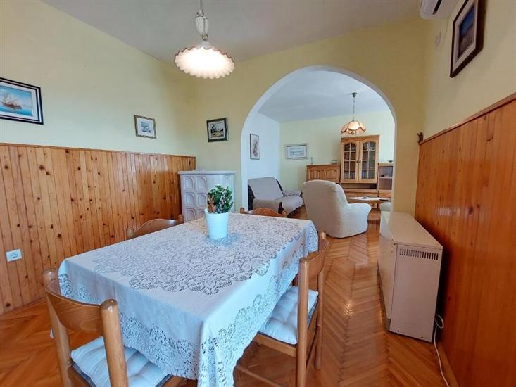 Apartment A1, for 4 persons