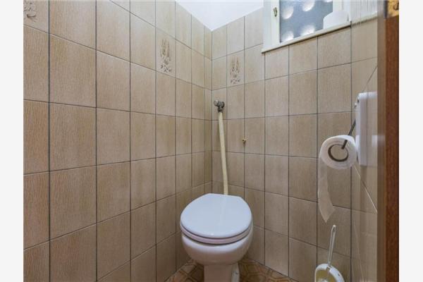 Apartment A1, for 7 persons