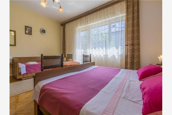 Apartment A1, for 7 persons