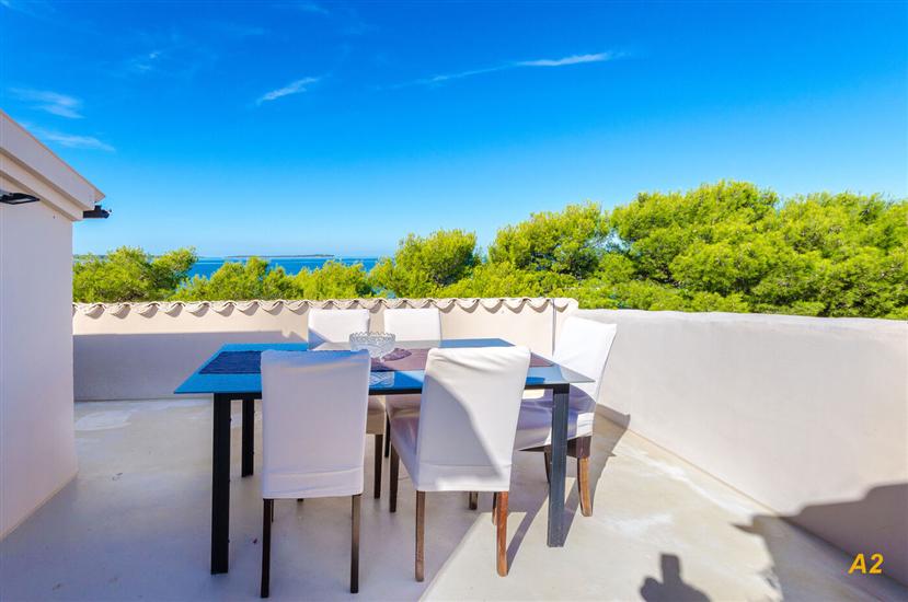 Apartment A2, for 5 persons