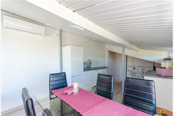 Apartment A2, for 5 persons