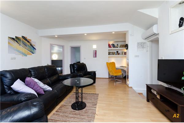 Apartment A2, for 5 persons