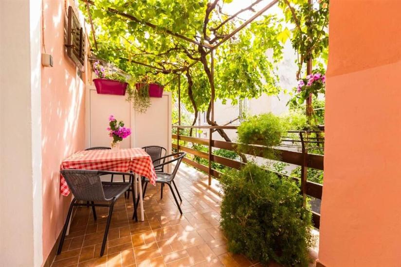 Apartment A2, for 4 persons