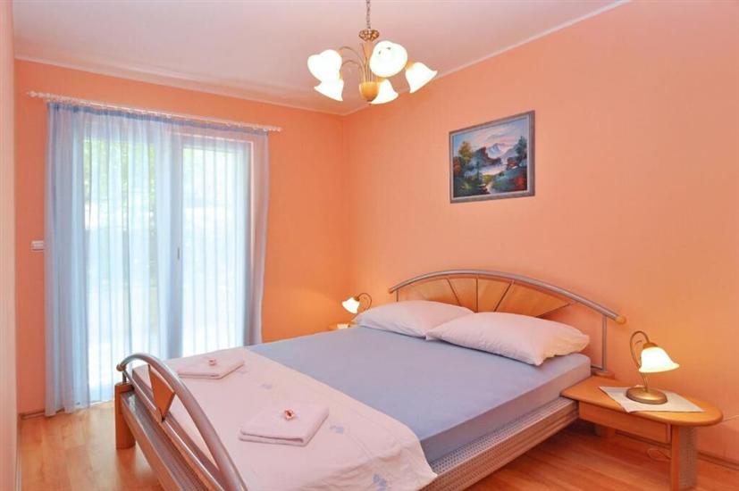 Apartment A1, for 6 persons