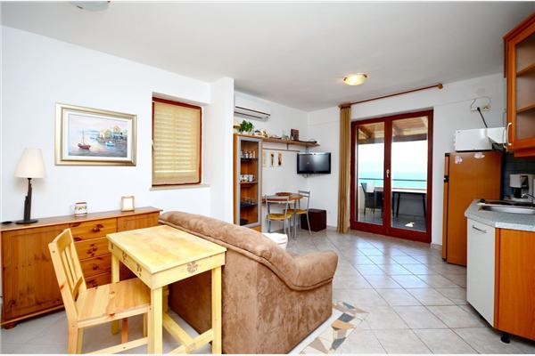 Apartment A4, for 3 persons