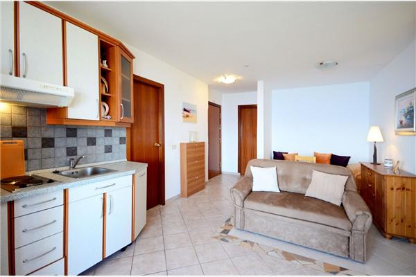 Apartment A4, for 3 persons